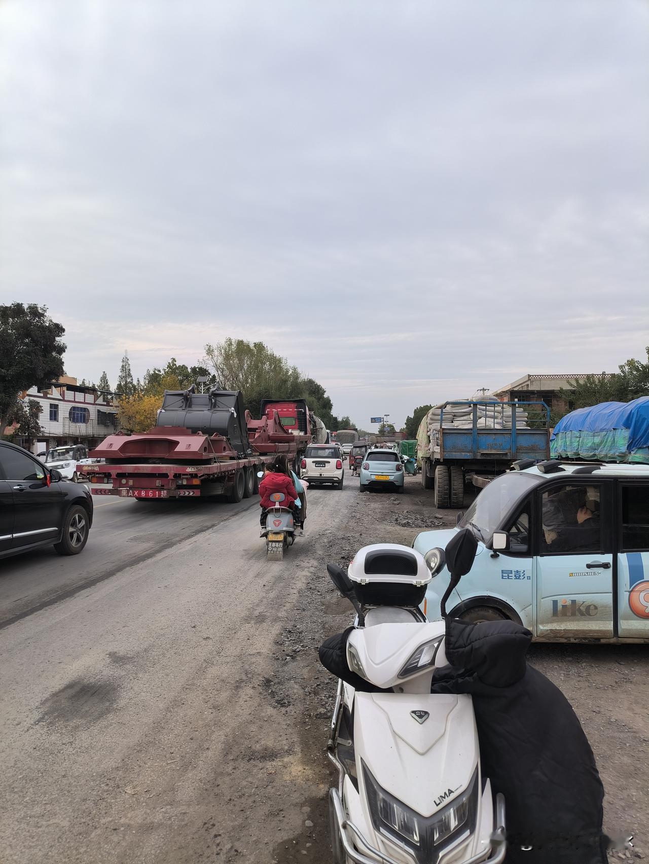 只有人性低劣、素质欠佳的教师，才会打骂自己的学生。人的本性难改，这是打骂学生的