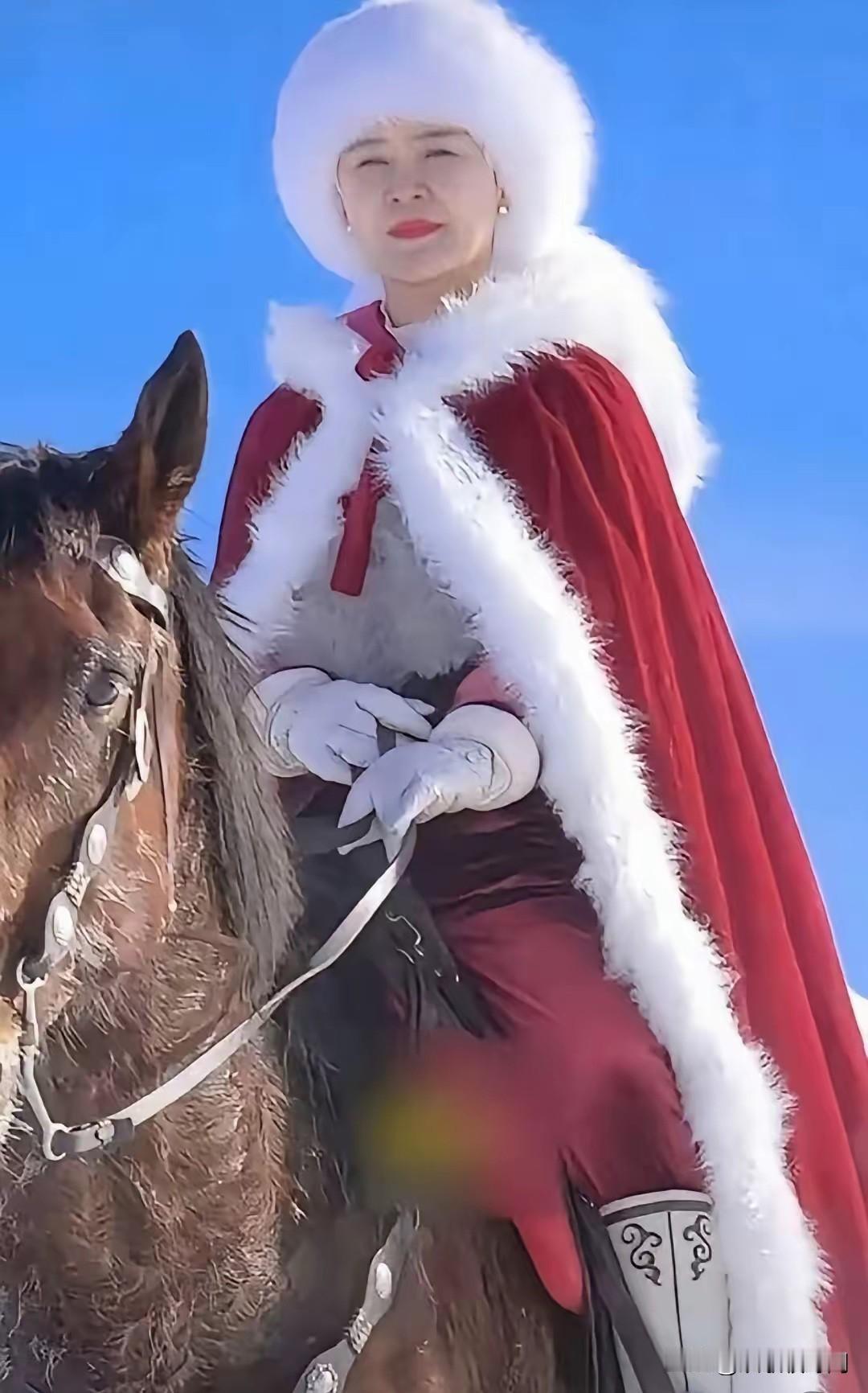 贺娇龙对新疆的贡献到底有多大？听听当地的村民的评价就知道了，原本将要烂在地里
