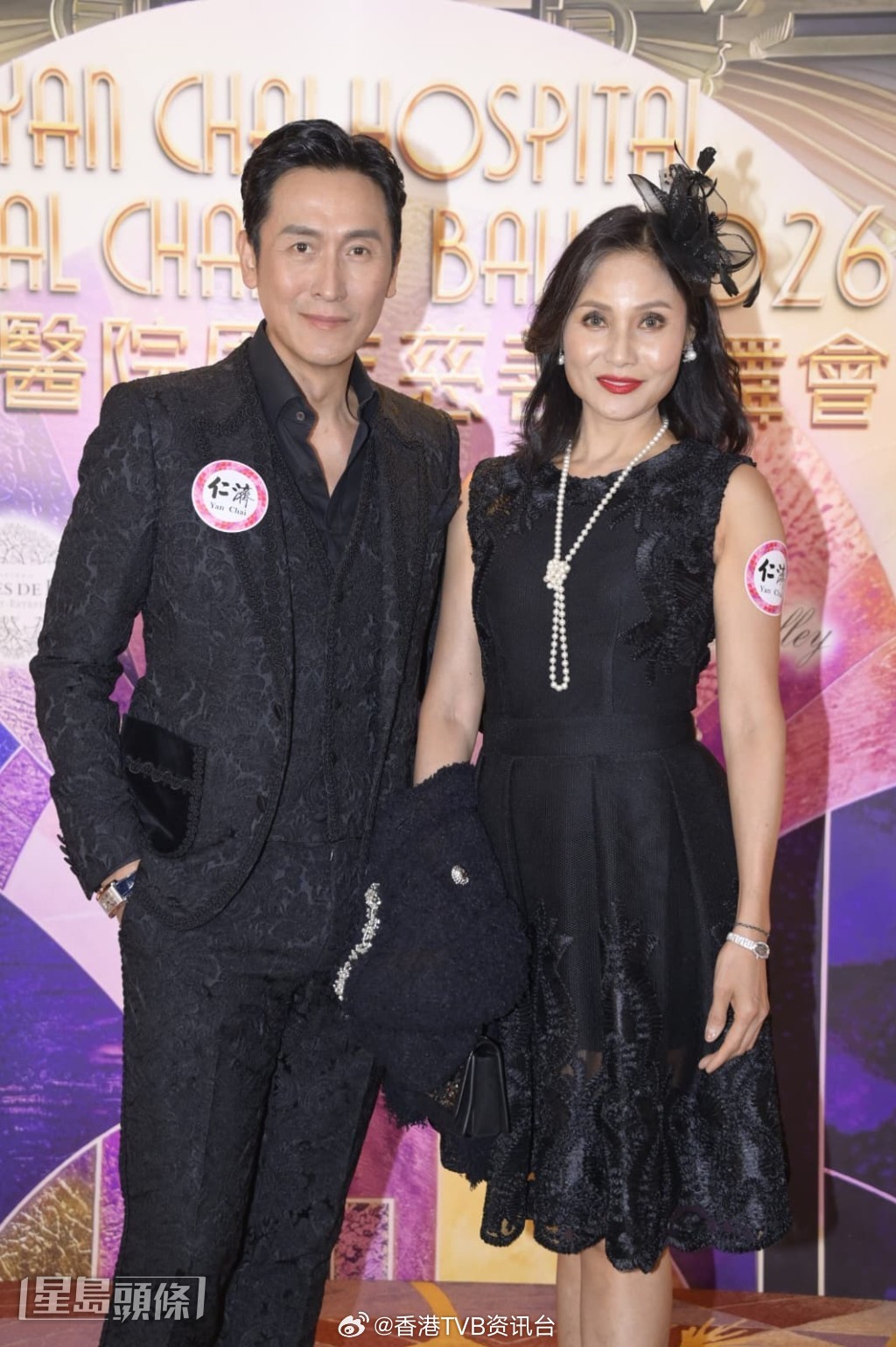 星岛：黎诺懿家中出现蝙蝠，相信是好意头恭喜拍档李佳芯提名新演员叹自己拍过多部