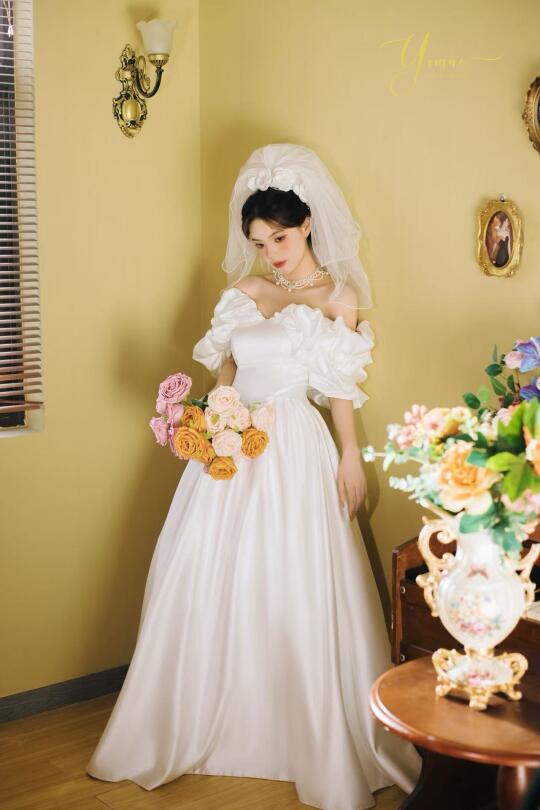 美到发慌的复古法式婚纱🦋499一价全包