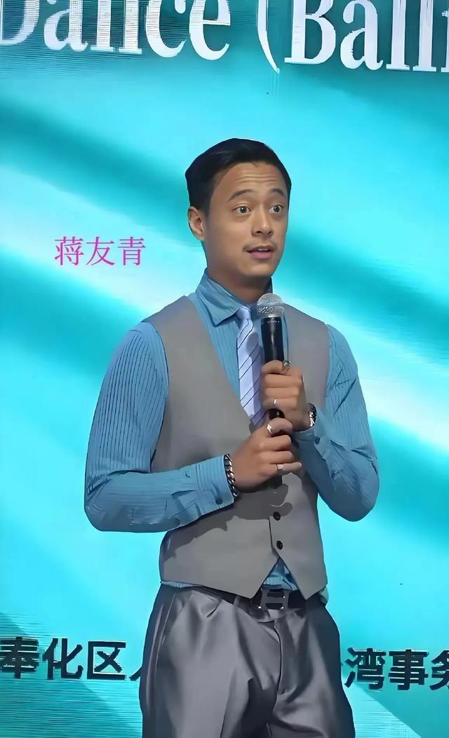 “支持祖国统一，赖清德只是省长，而不是台湾地区领导人！”“中国比美国好很多，不明