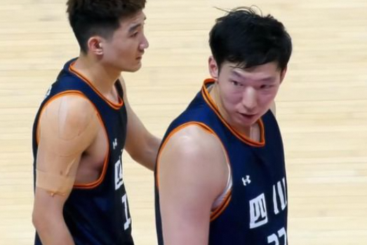 全运会男篮资格赛四川胜新疆周琦8中8胡金秋28+8