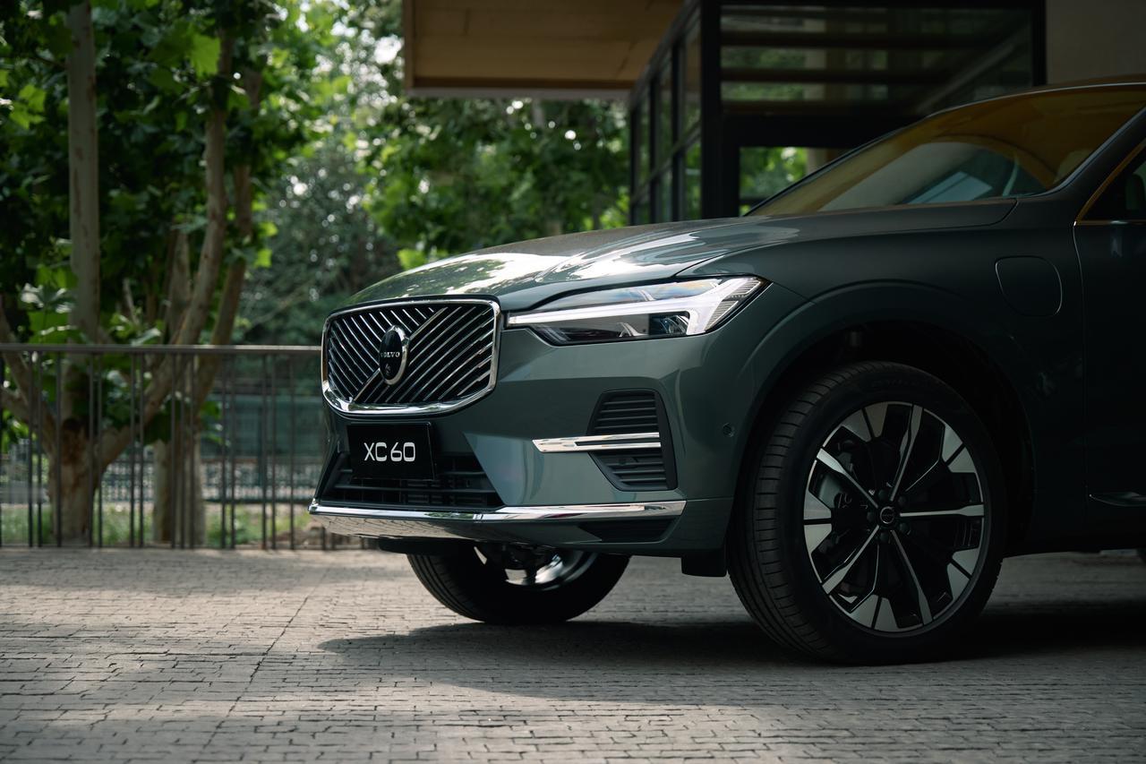 沃尔沃全新XC60正式上市，作为一款兼具豪华、环保与高效的家用SUV，它的亮相无