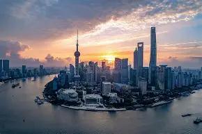 世界GDP前50强城市，美国12个，中国14个。前两名是美国的纽约和洛杉机，中国