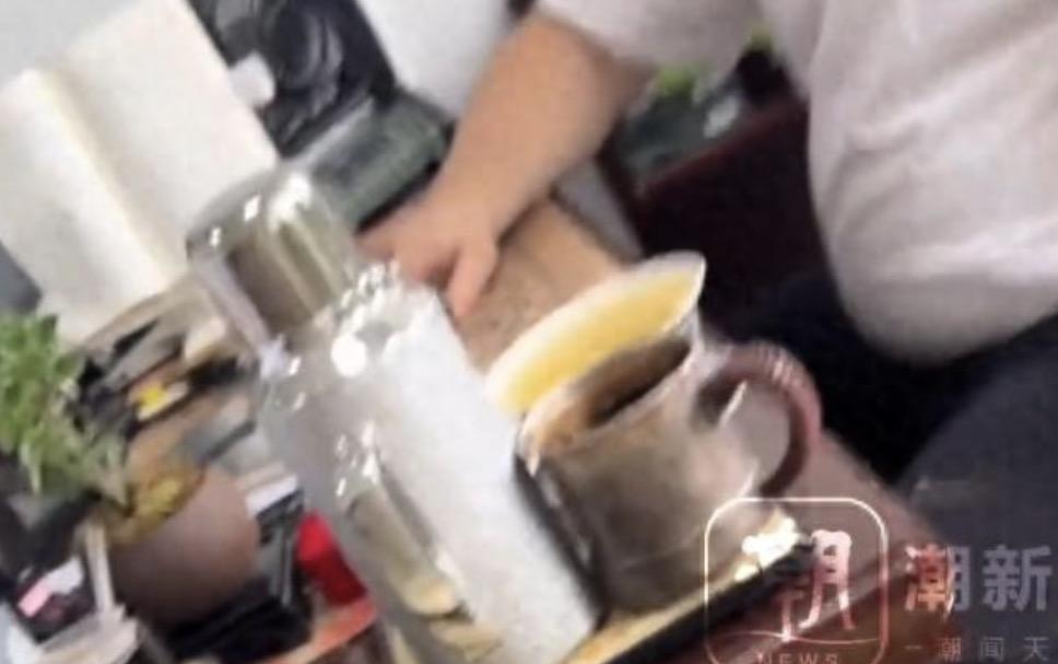 来，先给大家看一段视频。事情发生在广西桂林，女子在一家医院产检，医院这边给出的回