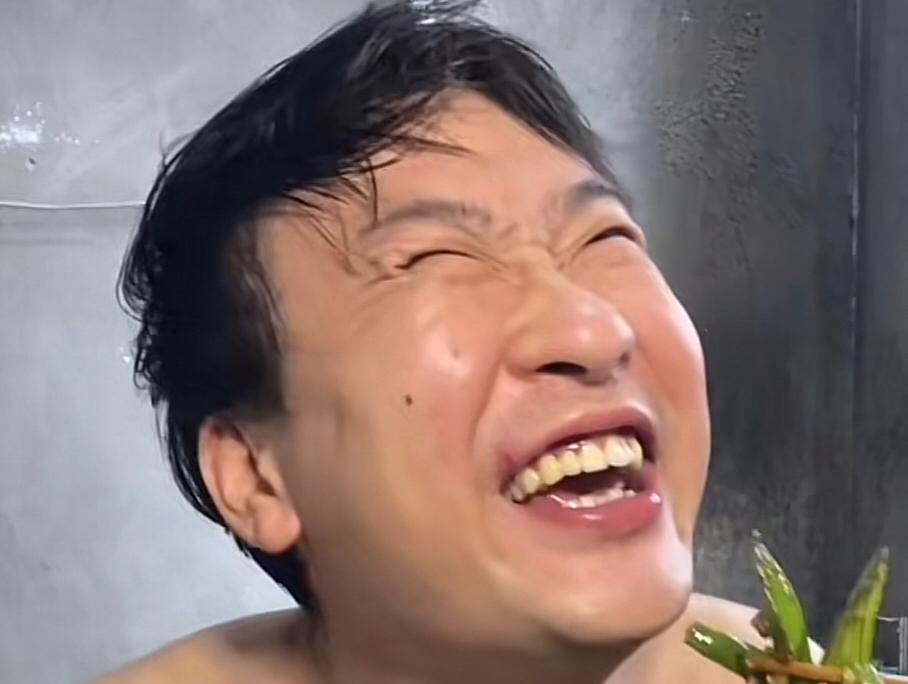 “私生子有继承权”的法律条款，始终牵动着公众敏感的神经。许多人质疑：这是否在亵渎