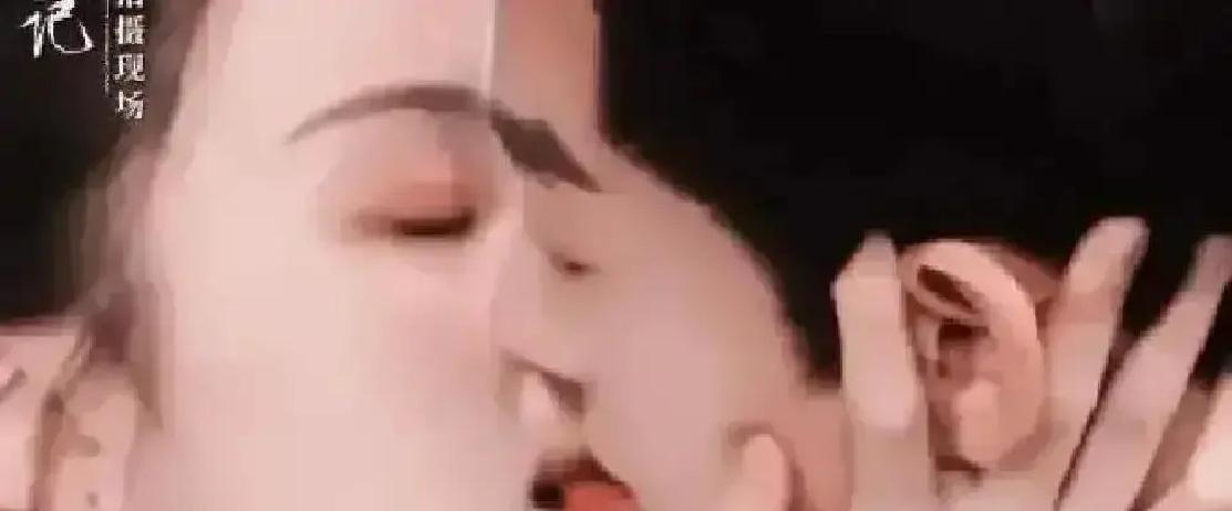 吻戏要提前48小时报备了！横店新规：亲个嘴得填表，连嘴唇贴几秒都要写清楚。