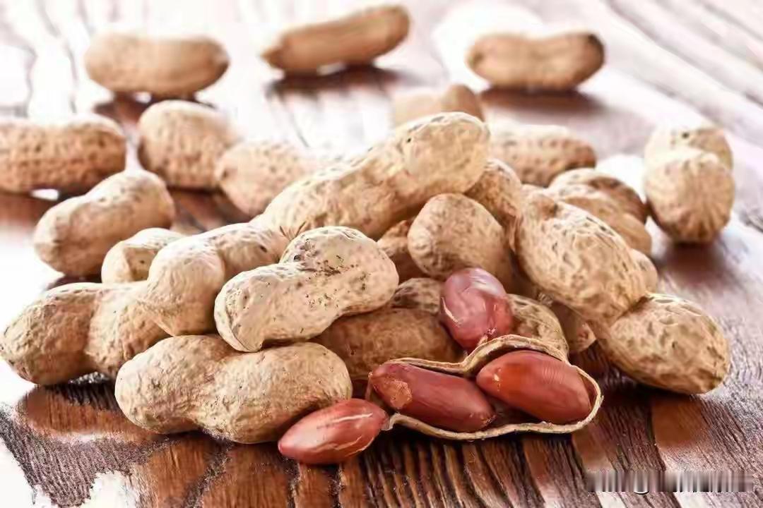花生再次被关注！医生发现：常吃花生的人，不用多久，有6改善花生再次被关注！医