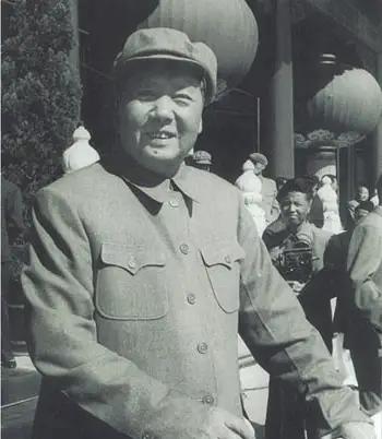 太好了，竟然还有零零后的孩子崇拜毛主席，你们相信吗？今天在我评论区里边，有一位