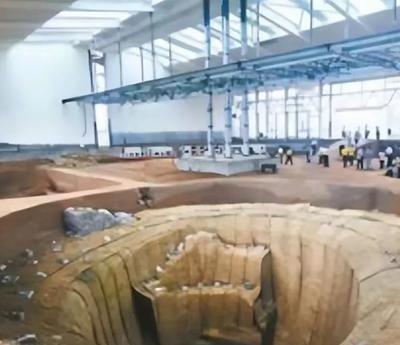 1971年，考古人员打开沉睡1300多年的“天下第一粮仓”，里面是满满一整窖60