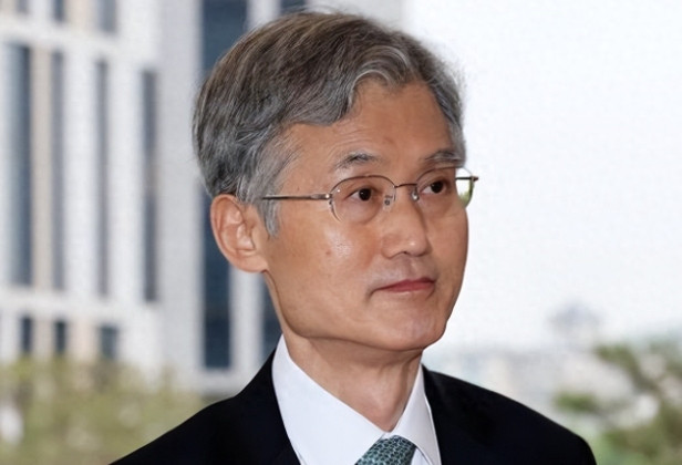 韩国最大在野党表示：韩国大法院院长必须出席听证会正视韩国民众