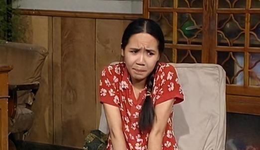 1988年，“中国最丑女演员”杨青到北影面试，监考老师对她说：“你的形象太差了，
