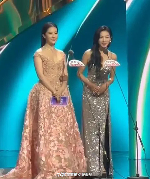 刘亦菲和万茜谁状态更好？37岁不婚不育不运动🆚42岁已婚已育有运动