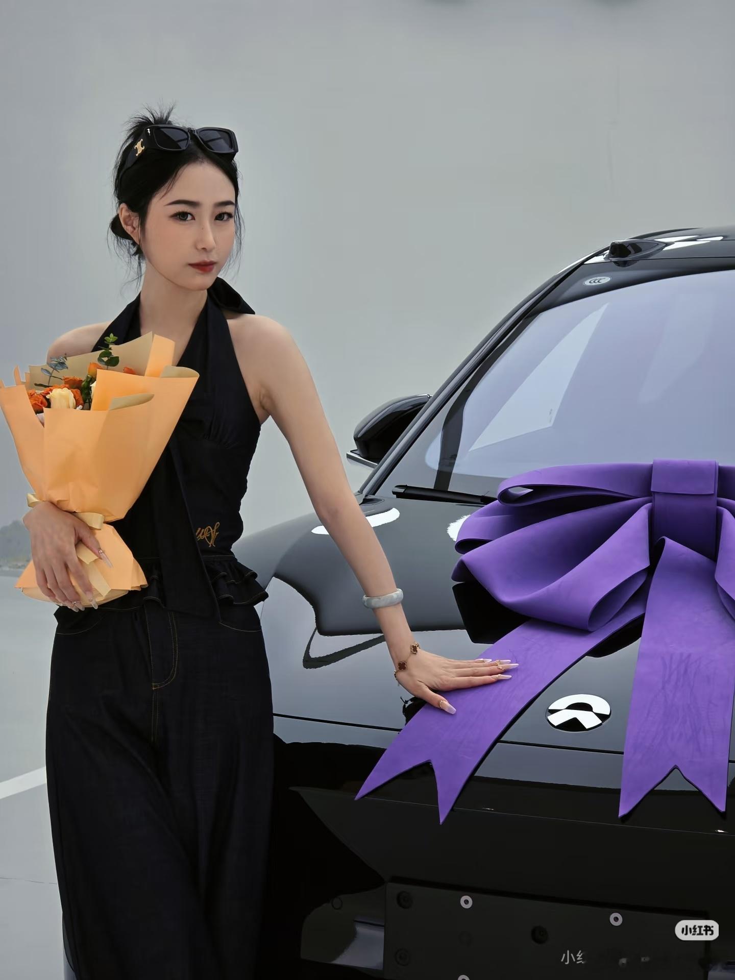 🚗【提车日记】25岁送给自己的大玩具向NomiSayHi啦～我的瓦罐黑武