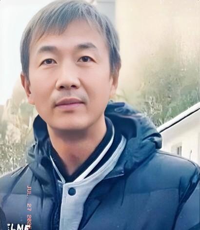 被遗忘的辽足大将，你对他是否还有印象？职业化初始时期的甲A赛场，上海申花的谢