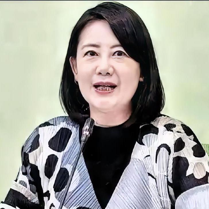 “台独”打手帮凶吴思瑶已惶恐不安，不停胡言乱语了4月8日，吴思瑶在社交平台发