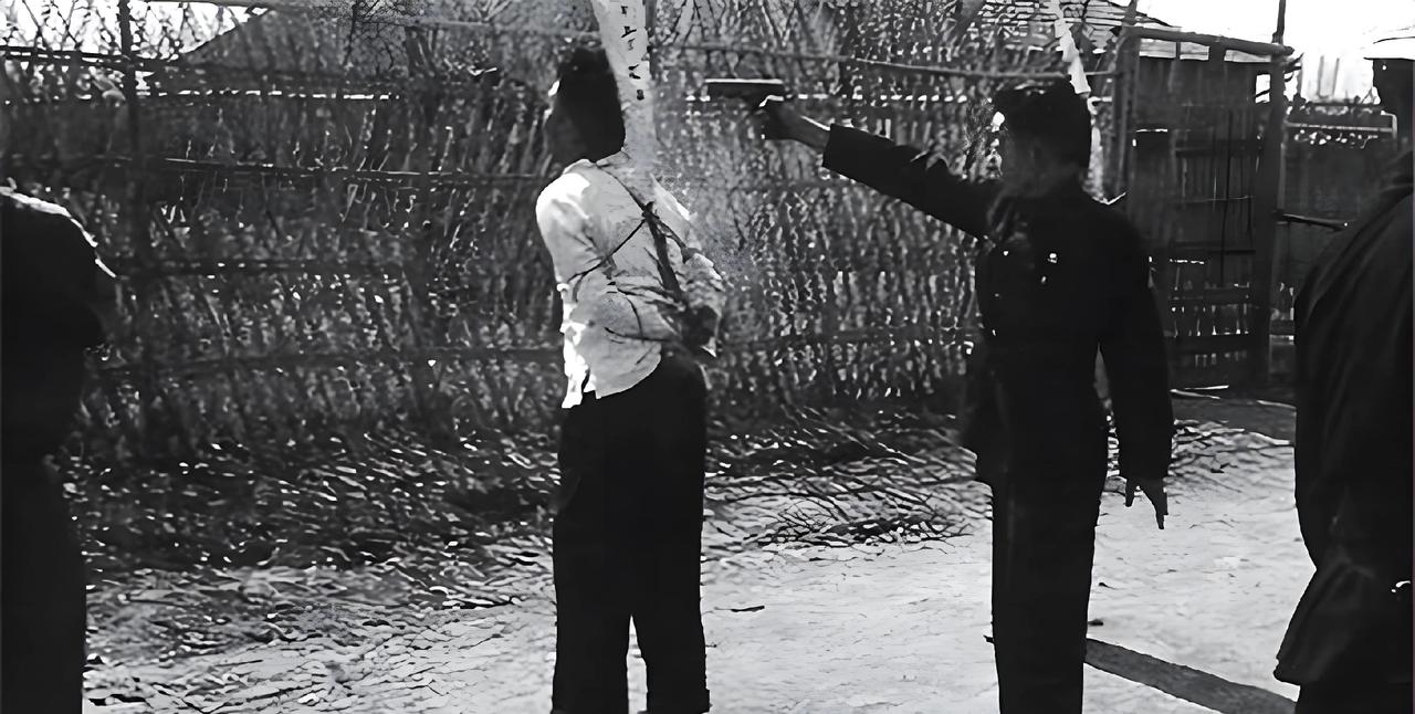 1948年，10多名地下党因越狱失败被拉去枪毙，走不动在途中被枪毙，仅有4人走到