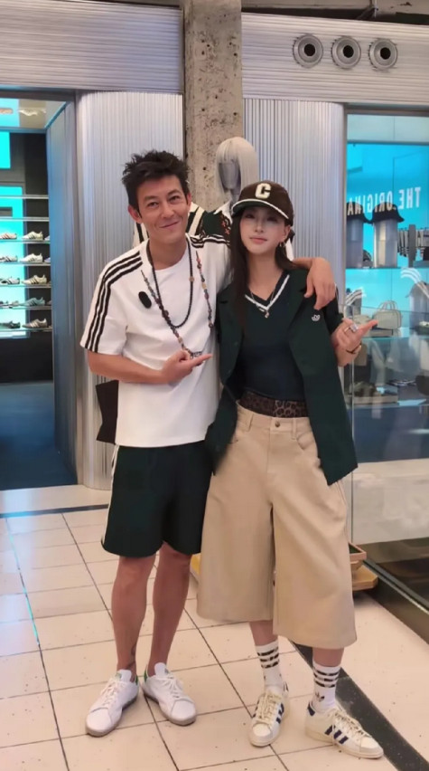 近日，陈冠希现身上海，被街拍博主拍到，并与博主互动，新模特儿非常漂亮。如今的陈