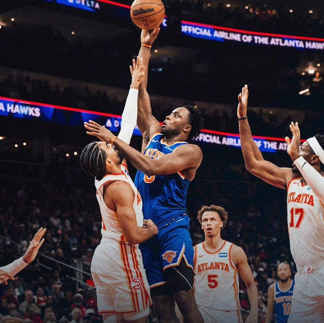 首个2-2出炉！尼克斯114-98大胜老鹰，数据一览表谁是赢球最大功臣大比分1