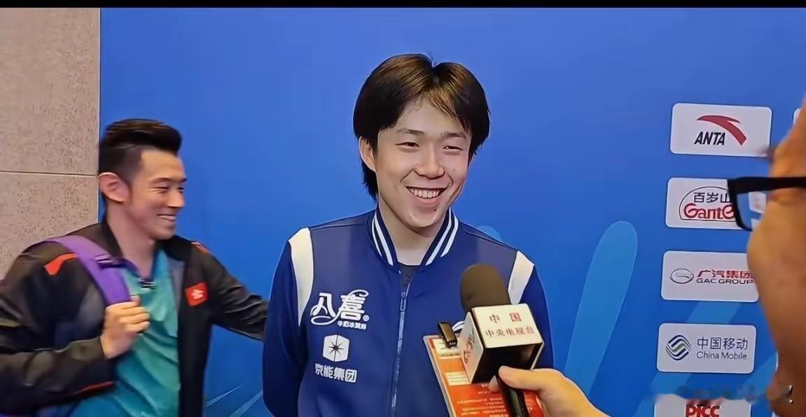 王楚钦今天打高兴了！采访的时候还和大圣开玩笑说:越到大赛越厉害！确实大圣只打