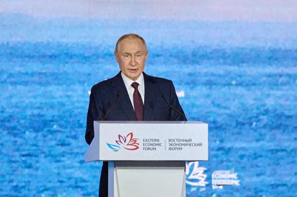 克里姆林宫这次真的急了！普京几乎是把远东的家底都摊在了桌面上，就等着中国的真金白