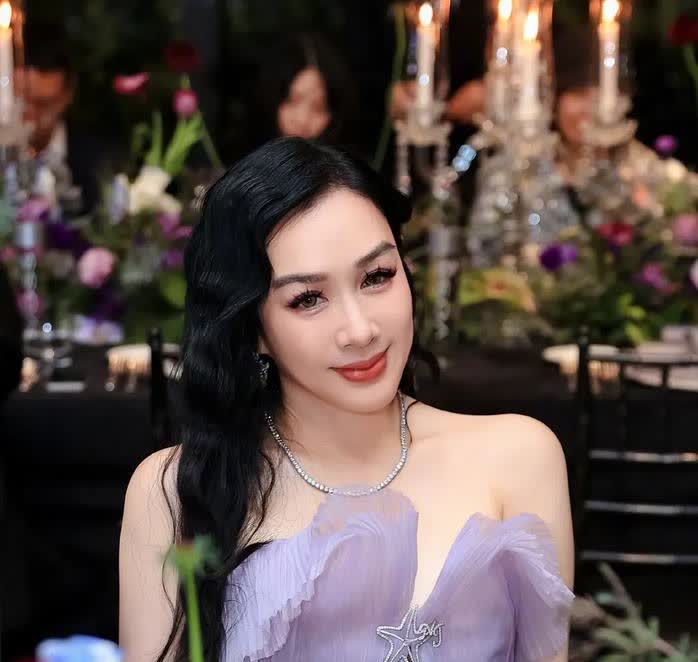 被老外糟蹋的十位女明星～谁最可惜一、张曼玉二、钟丽缇三、李玟