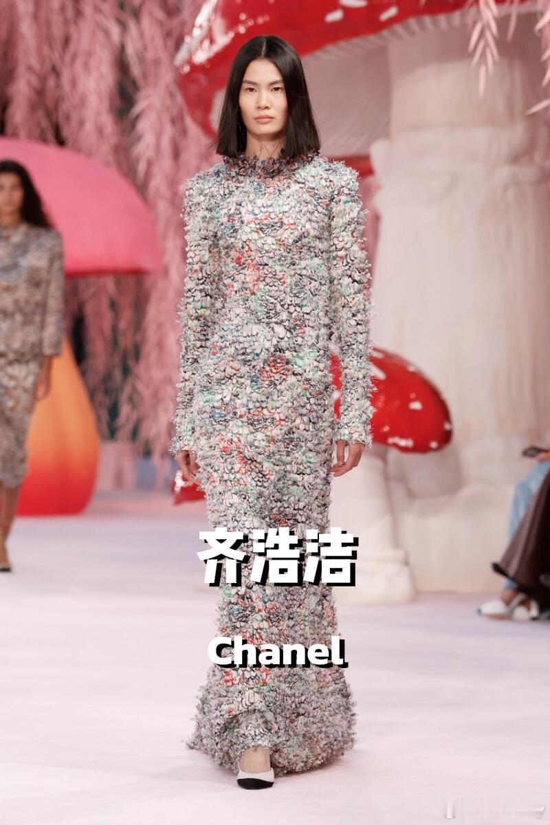 巴黎高定时装周｜模登日记2026春季高定周的灯光落幕，东方面孔在国际T台留下了