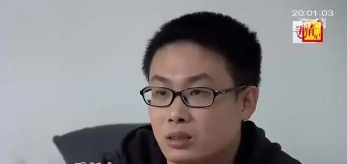 🌛湖南一女子感情太丰富，遭男友嫌弃。相亲了100个男友，开房100次?“湖