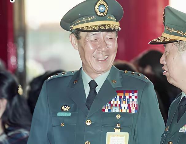 台军一级上将辞掉终身荣耀，只为回安徽祭祖！罗本立这波操作到底值不值？最近翻到这位