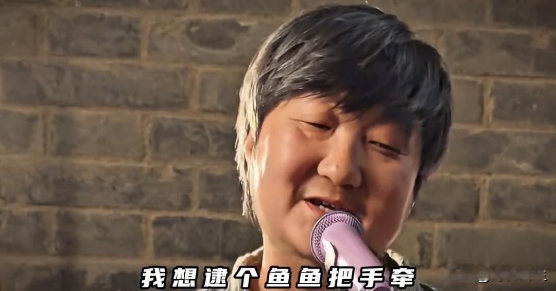 王大治现状：看着憨厚实则精明，早已低调成家很多人对王大治的印象，还停留在当