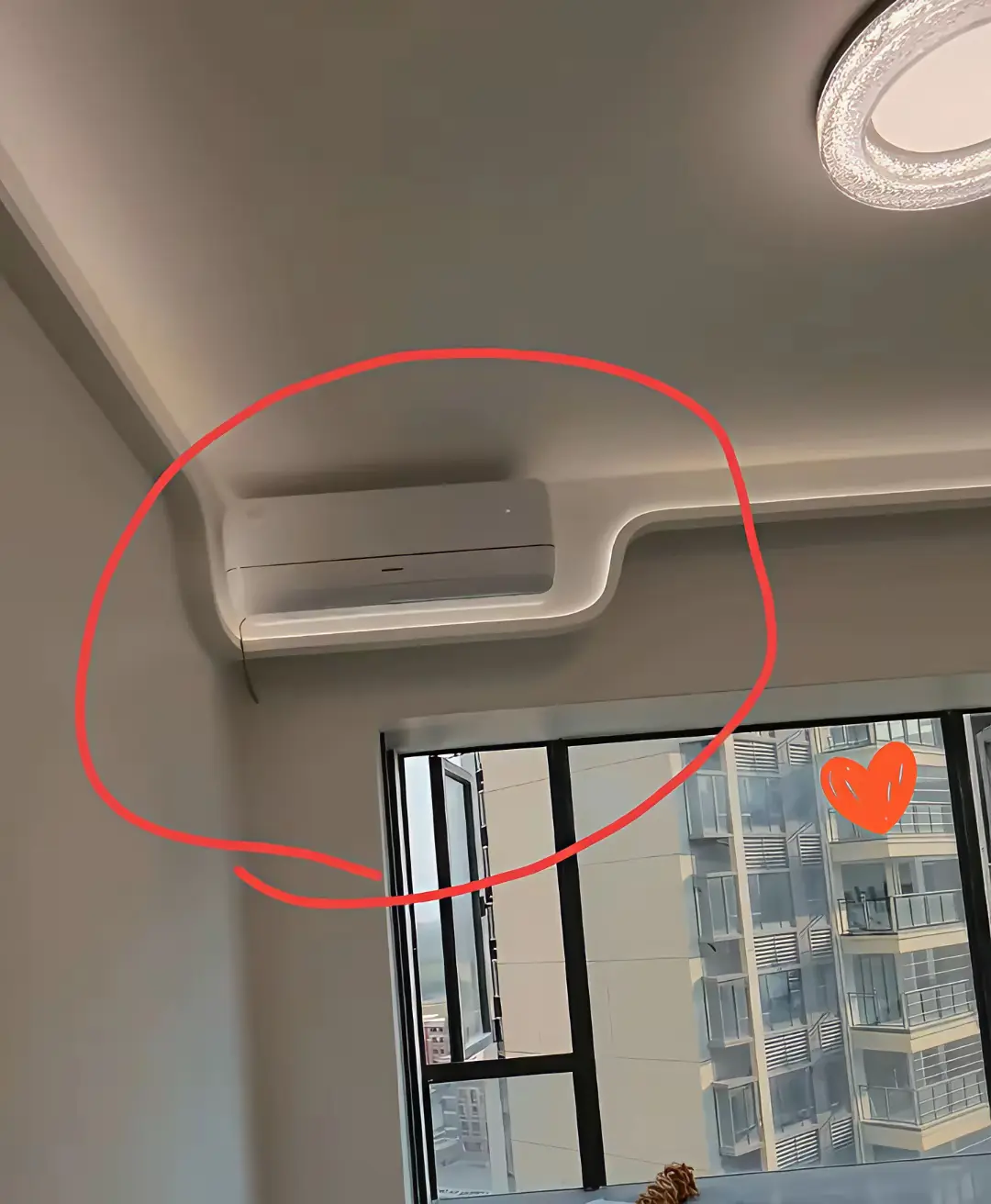 木工师傅太优秀了​​空调位太赞了💯大家觉得好看吗这样