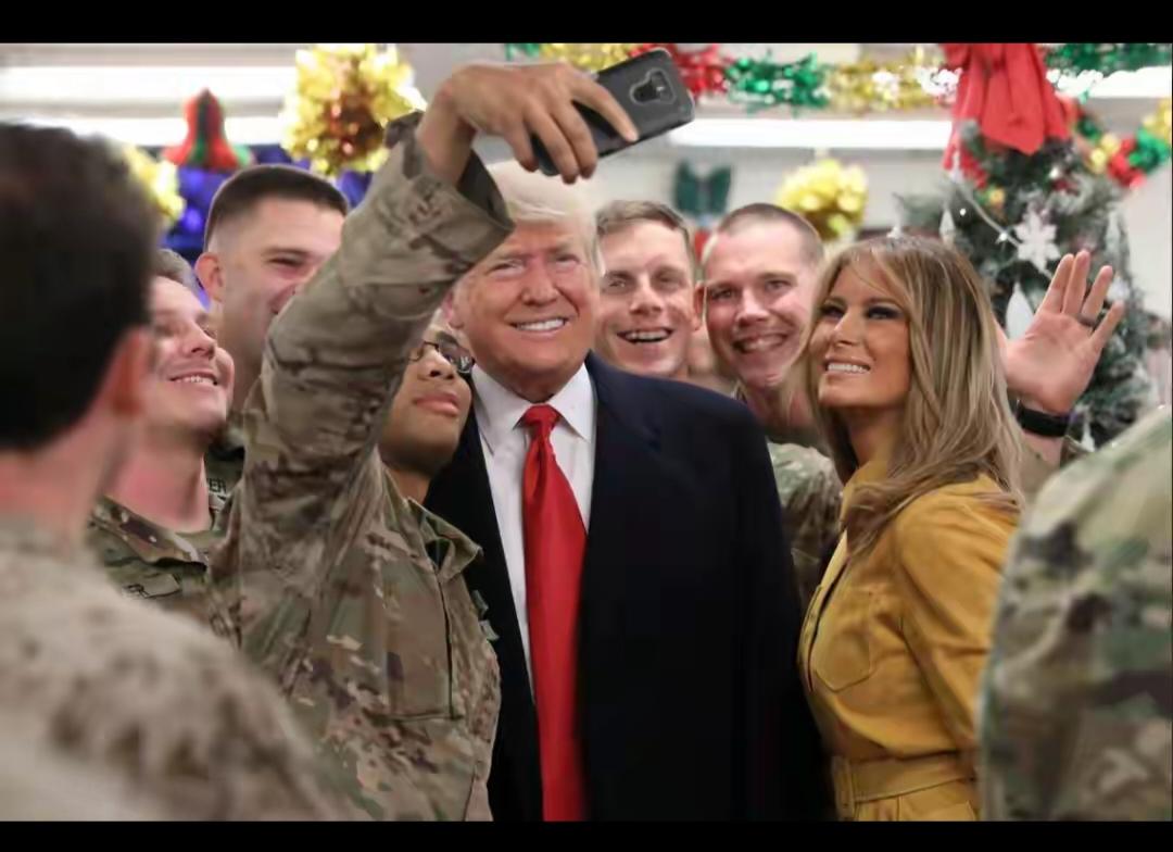 美军航母、战略轰炸机、水下核潜艇已经就位，美军士兵们也已经进入最高战备状态。