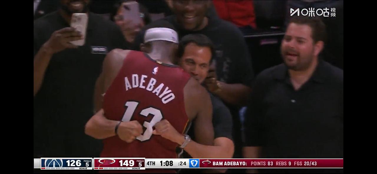 领先砍落后？斯波歪招用尽力保阿德巴约83分！奇才最后3人包夹都用上了，阿德巴约