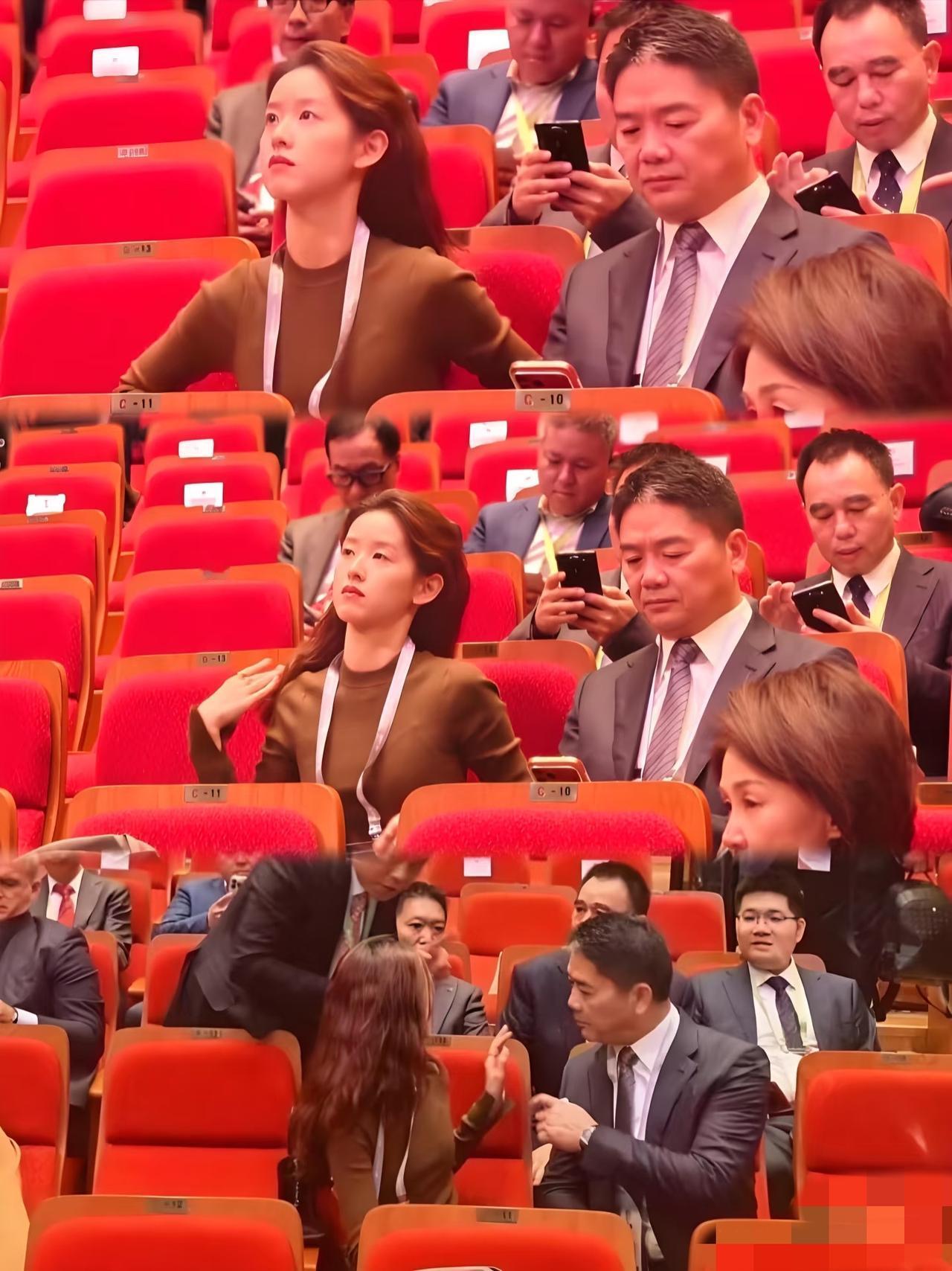 人到中年，最好的婚姻状态是什么？是硬凑的恩爱？是搭伙的敷衍？我的答案特简单：