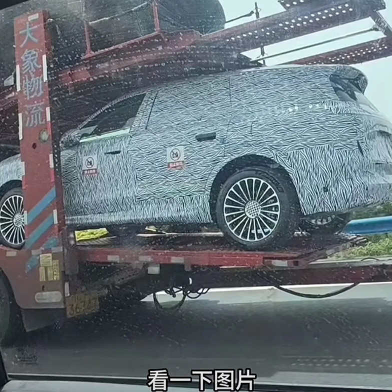 今年的问界彻底杀疯了！光是问界M9和M8就已经让友商招架不住了，新款M7又要来