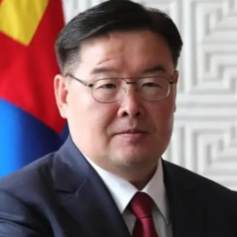 这回，蒙古真的变了！新总理刚一上台，就当着世界的面，把中国部队邀请过去参加军演，