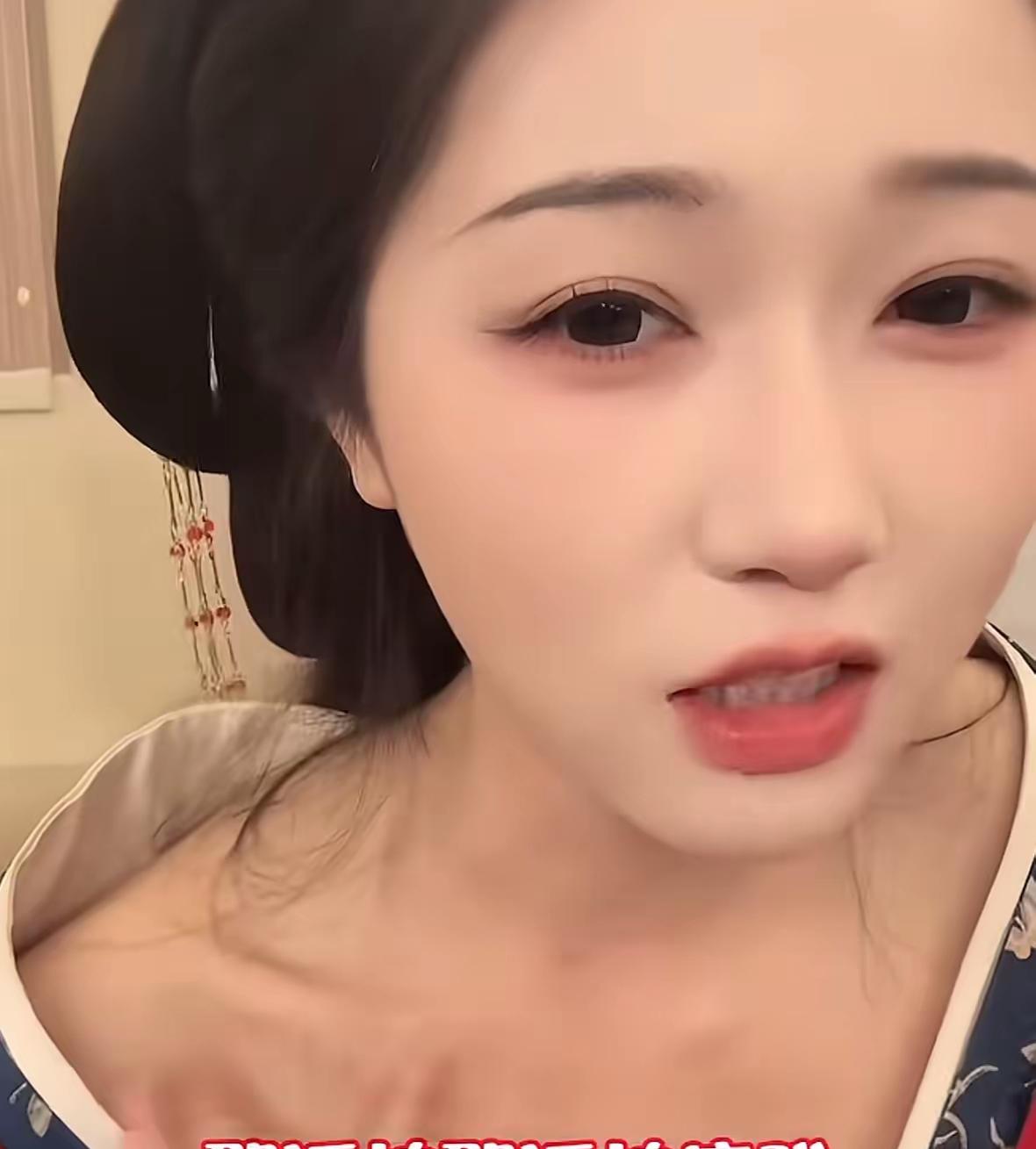 谁能想到，屏幕上让百万观众脸红心跳的唯美床戏，背后竟是男女主角强忍着干呕拍完的。