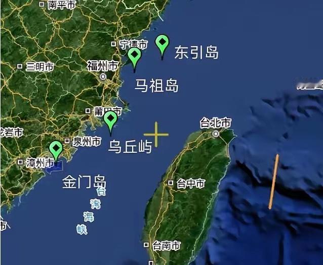 中国民间从来不缺战略家，一位修自行车的老太爷说，对于台湾问题，其实我们自己陷入了