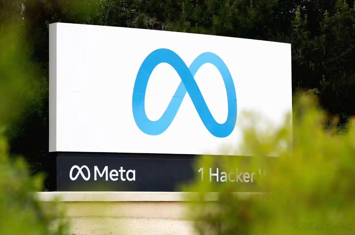 【Meta 员工告诉《连线》杂志，在公司启动最新一轮大规模裁员前夕，一...