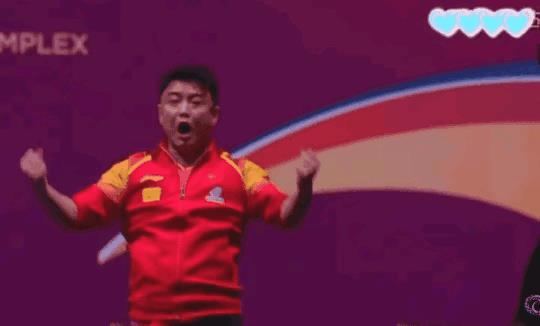 王楚钦获得美国大满贯，西蒙说，就算雨果来了，也是送菜！曾经嘲笑他的西蒙高茨，
