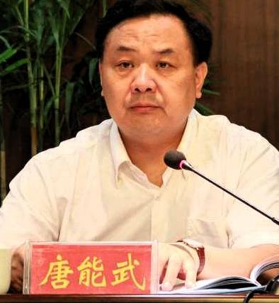 湖南省永州市，东安县连续2月有(原)重量级干部官宣落马今天的是曾主政东安11