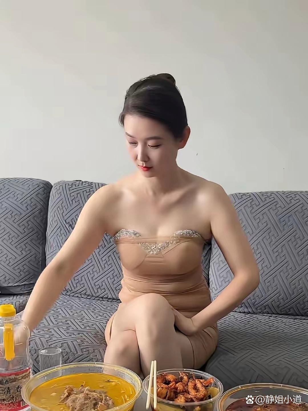 没有月薪过万，估计都不敢这样吃