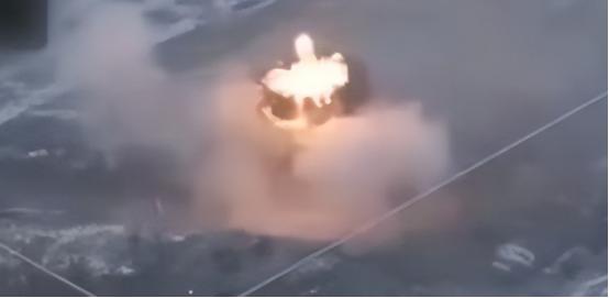 俄军王牌第76空降师进城了 乌克兰方面消息，俄军第一王牌第76空降师已经抵达