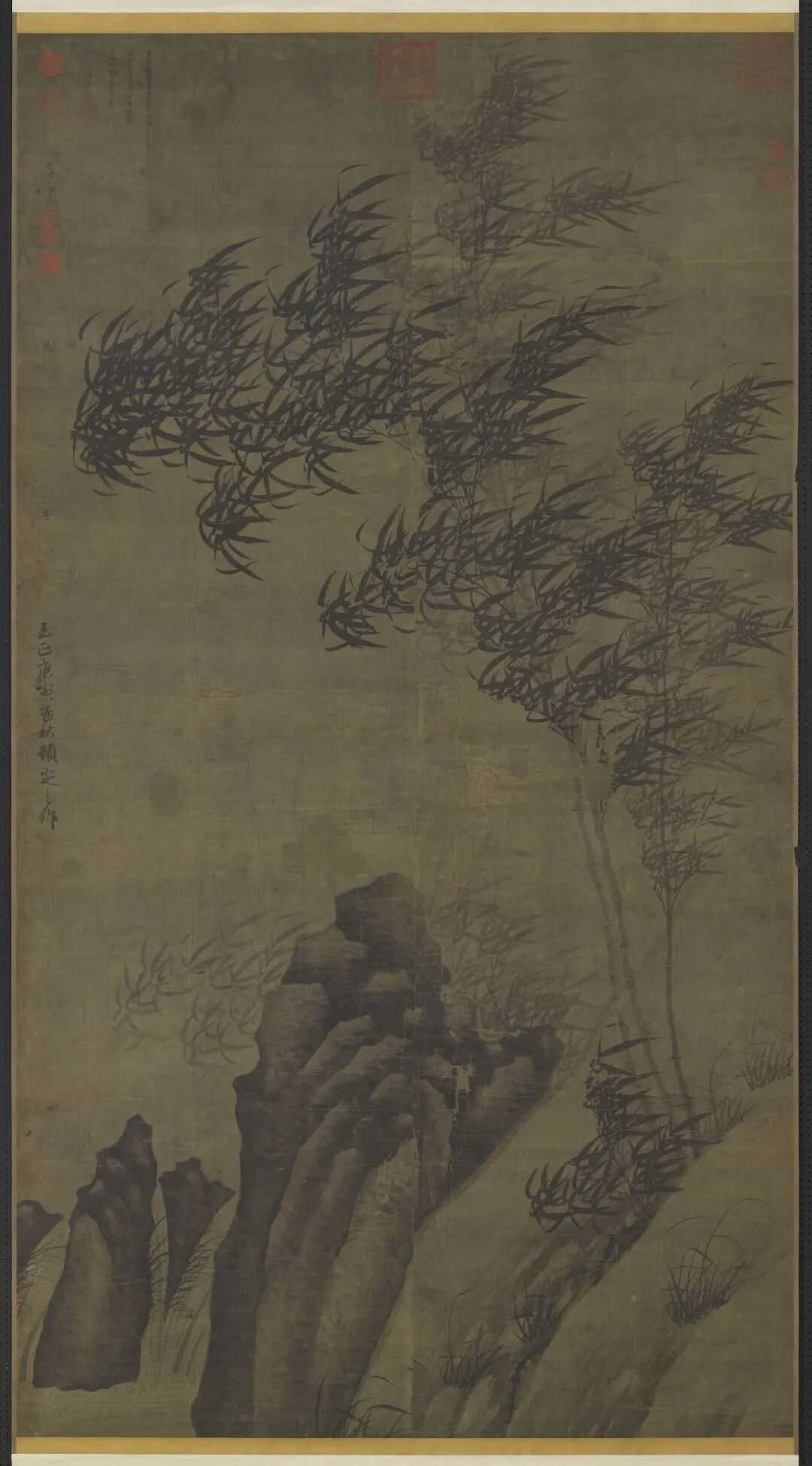 顾安《平安磐石图》，绢本立轴水墨186.8x103.8厘米，台北故宫博物