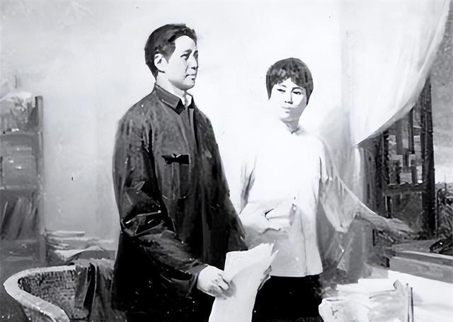 她从未见过杨开慧，却一句话道破毛主席藏了一辈子的深情，听完让人鼻子一酸！大家