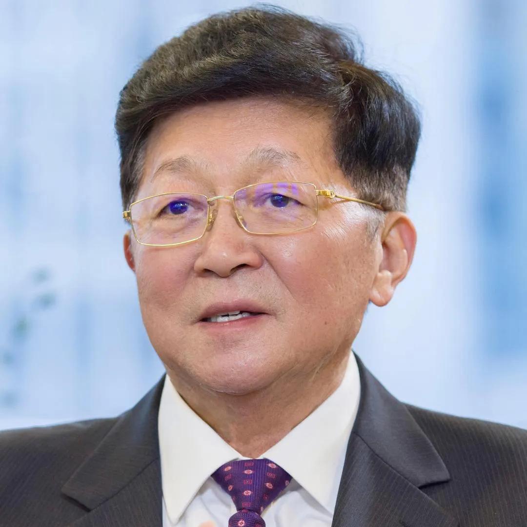 国家还是有高人的！孟晓苏对房地产的见解，还是非常到位的：1房地产的价格降幅