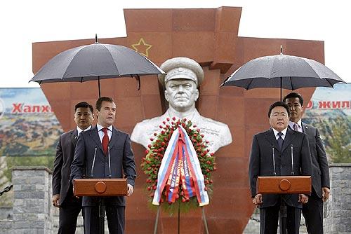 6月15号，这两天日本媒体也都在聚焦中方访问蒙古的相关消息，因为蒙古外长6月9日