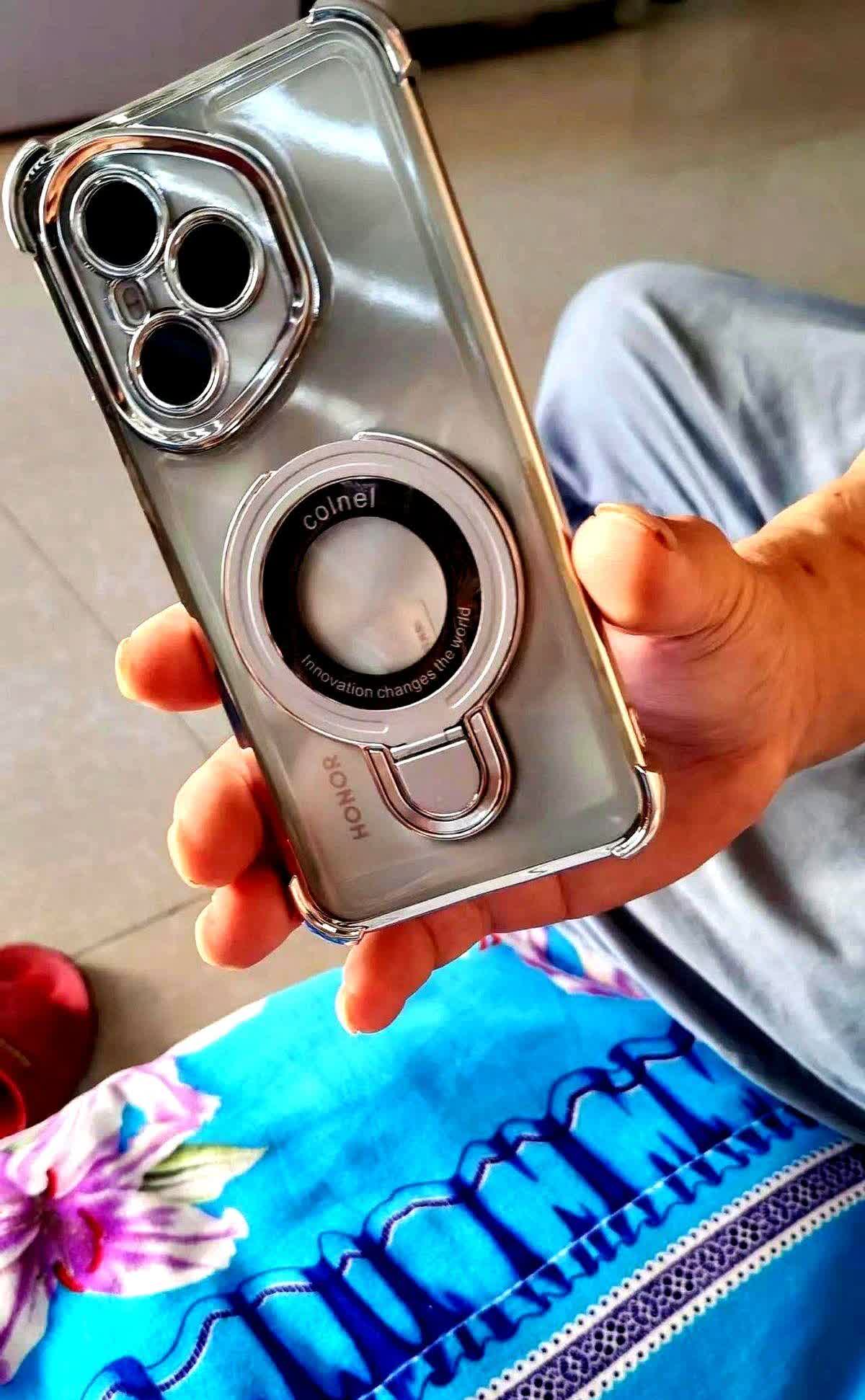关注心心念念已久的荣耀400Pro，昨天终于到手了，到手就在网上就买了保护套，真