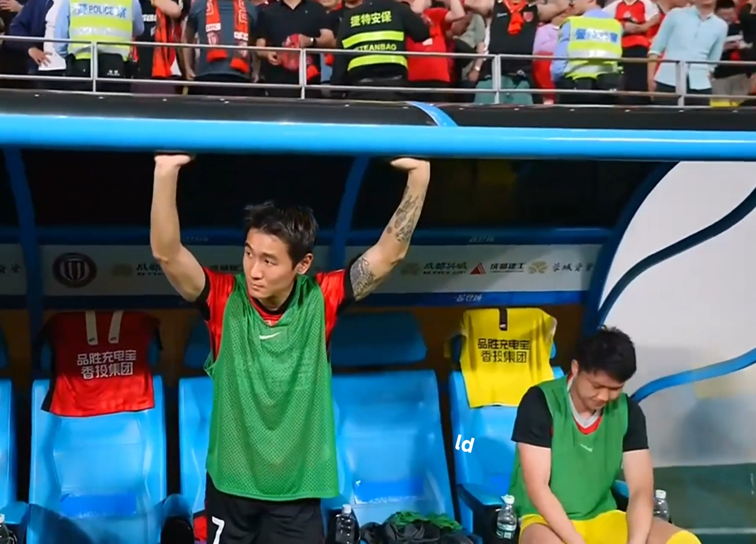 挡不住的成都蓉城！本轮中超，成都蓉城主场3-0大胜河南，继续在积分榜上高居榜