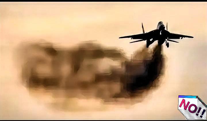 朗空军悲壮出击！一架架老旧战机，拖着黑烟，轰鸣着升空了！在各国空军早已是迭代